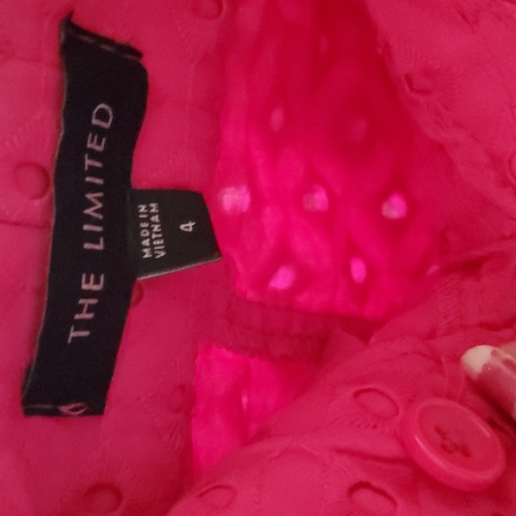 Shorts - Picture 4 of 6